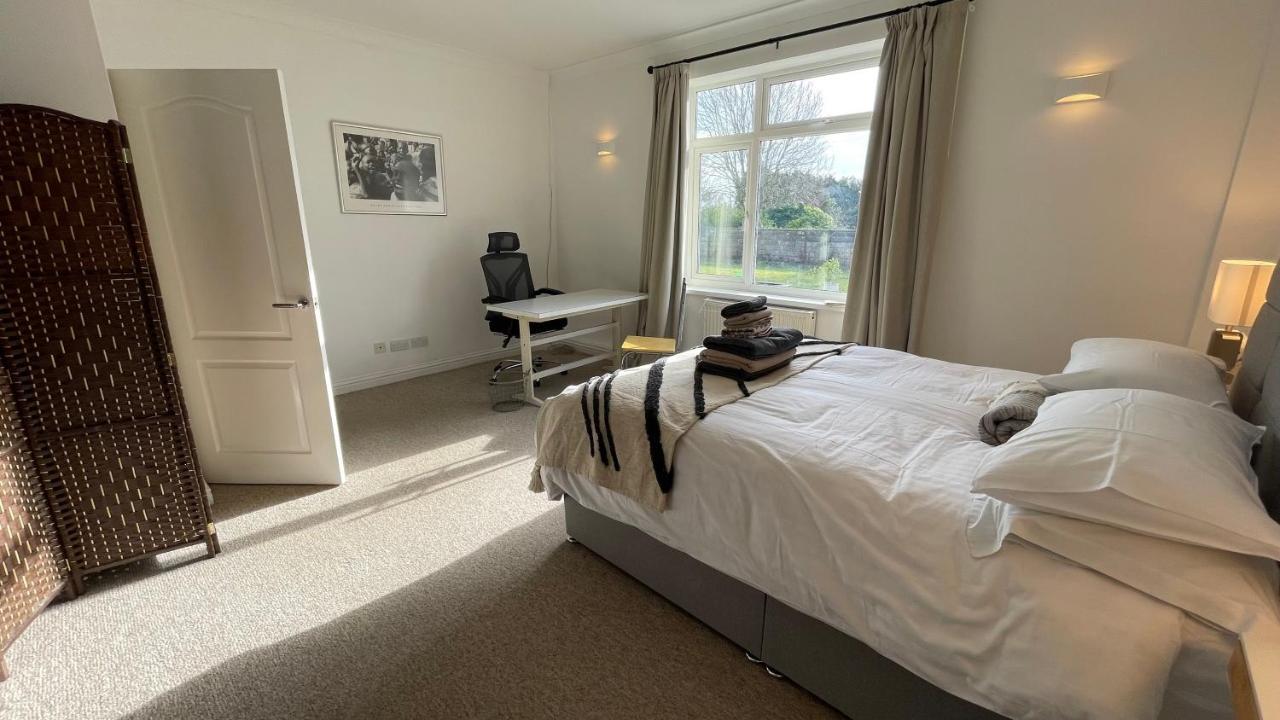 Fab Stay Uk - Coastal And Country Retreat With Free Secure Off Road Parking Minutes From Both Dover And Deal Екстериор снимка